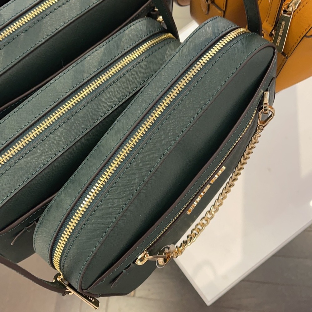 Michael Kors Jet Set Item Large East West Zip Chain Racing Green Crossbody Bag - Picture 3 of 11